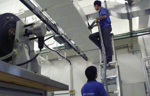 中央空調維修高空作業(yè)，克萊門特工程師高標準效果快保障售后無憂